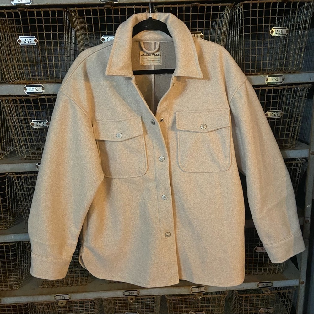 New! Free People Lola shirt jacket shacket cream tan nbnn - Picture 2 of 8